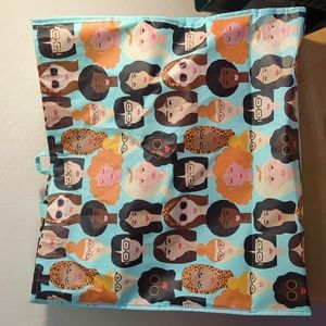 FREE! Tote Bag
